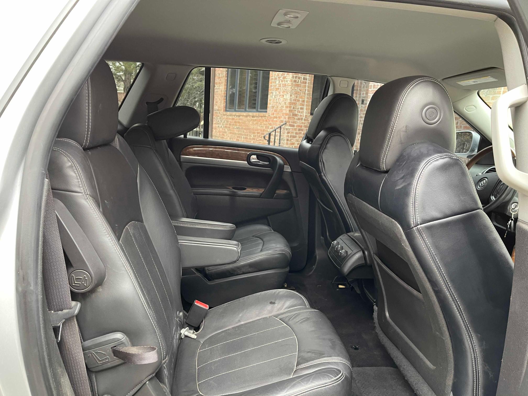 2012 BUICK ENCLAVE 5GAKVAEDXCJ235811