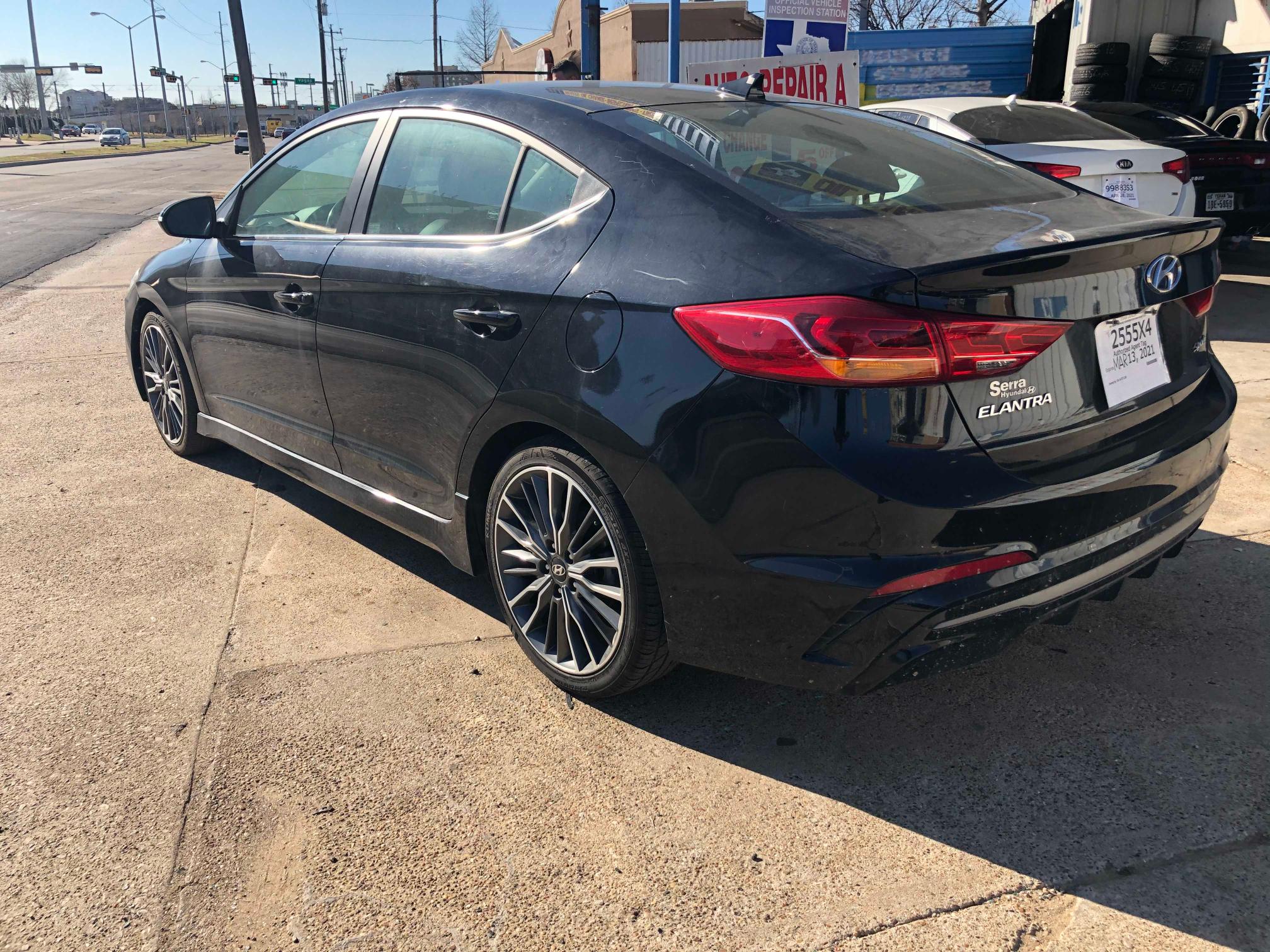 2018 HYUNDAI ELANTRA SP KMHD04LB3JU523105