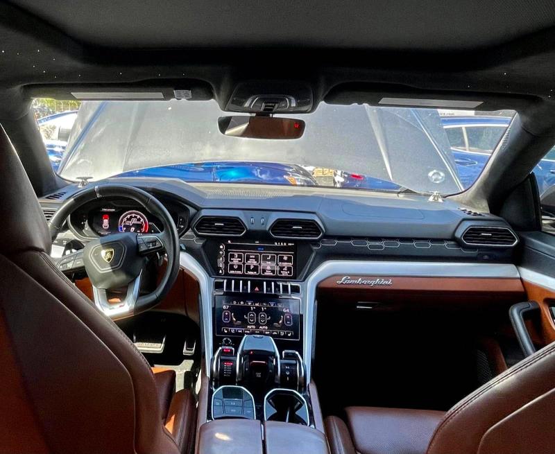 2019 LAMBORGHINI URUS ZPBUA1ZL0KLA00897