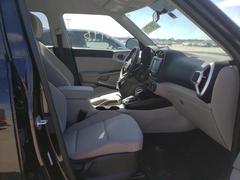 2020 KIA SOUL LX KNDJ23AU6L7067585