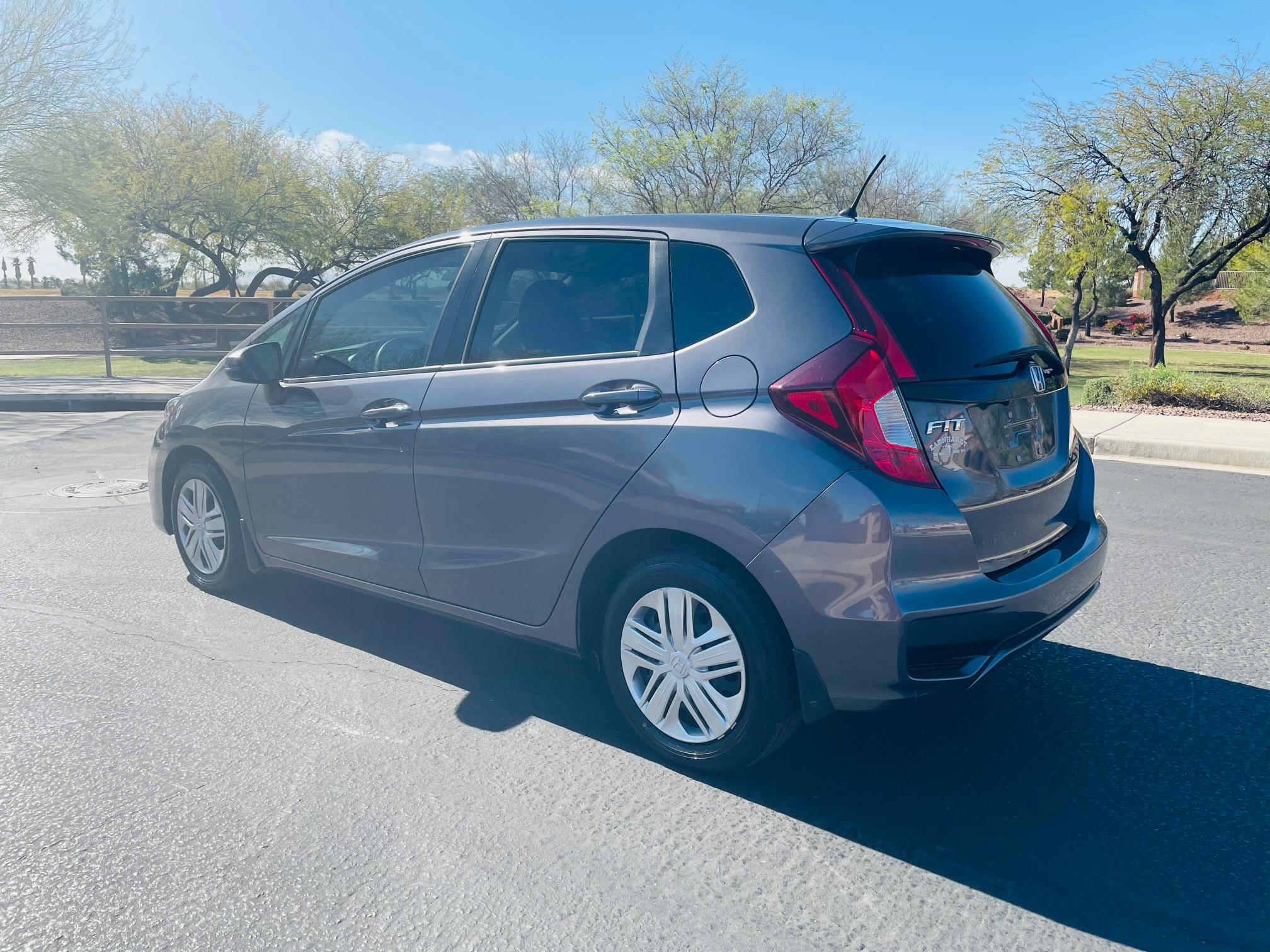 2018 HONDA FIT LX 3HGGK5H42JM727010