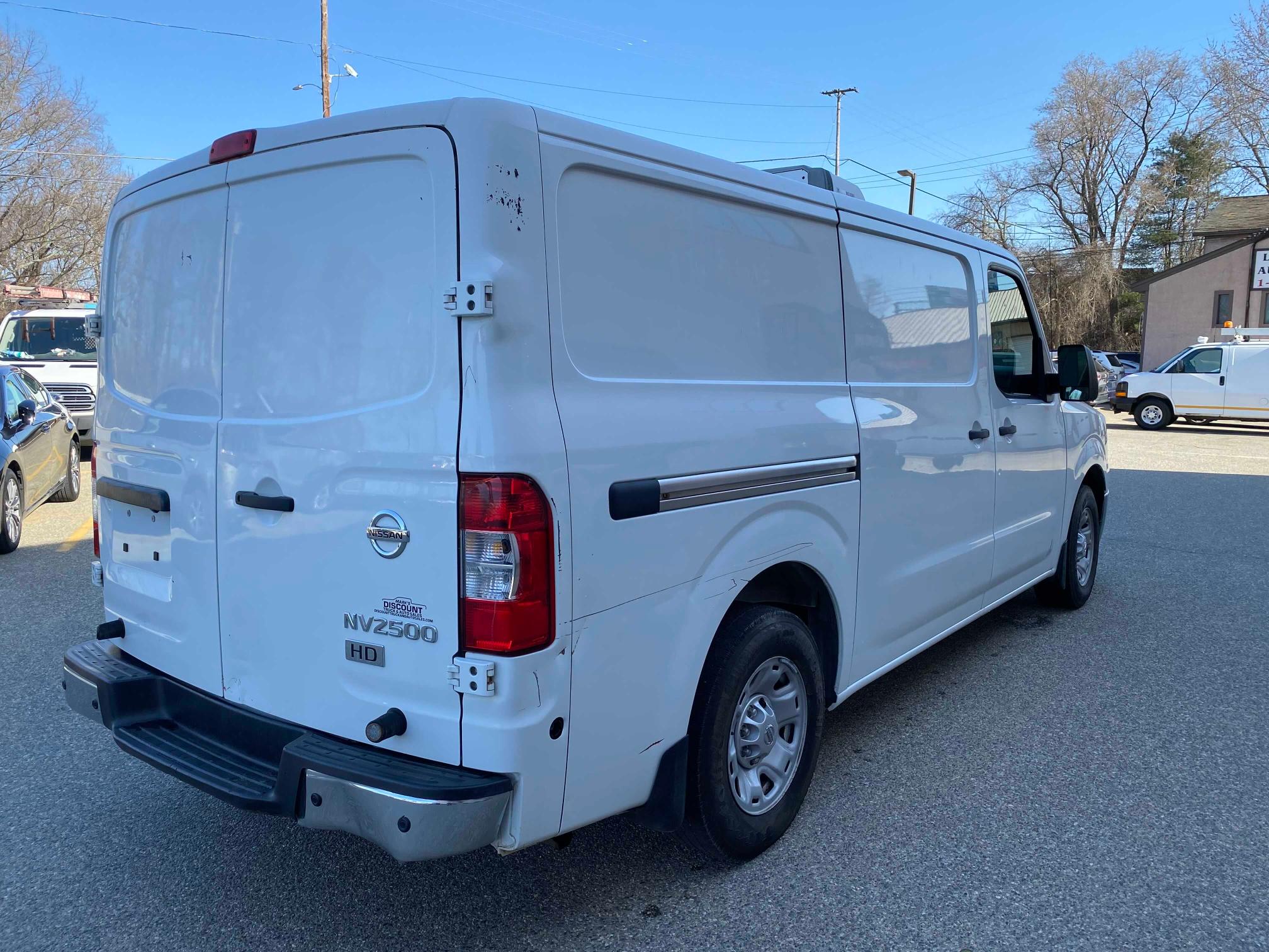 2013 NISSAN NV 2500 1N6AF0KY7DN105159