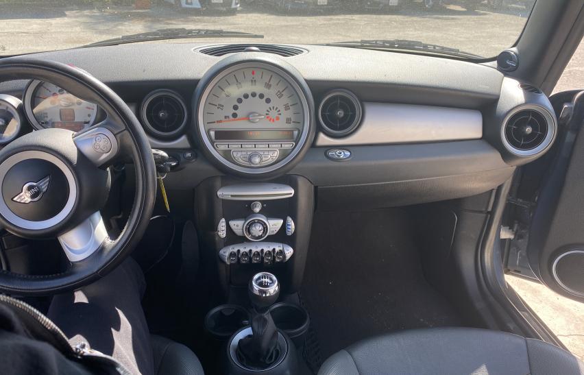 2010 MINI COOPER WMWMR3C53ATZ19486