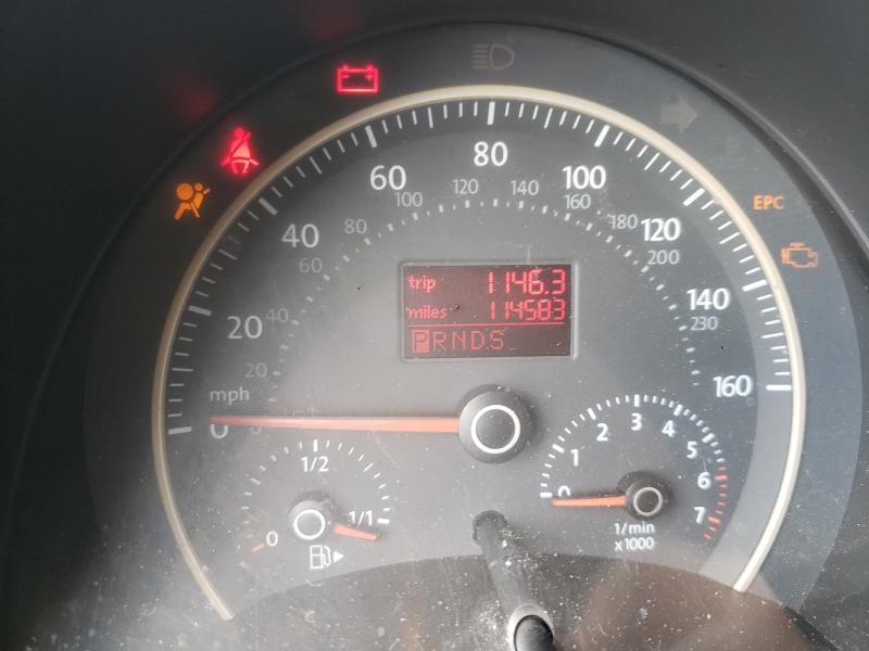 2010 VOLKSWAGEN NEW BEETLE 3VWPG3AG7AM016201