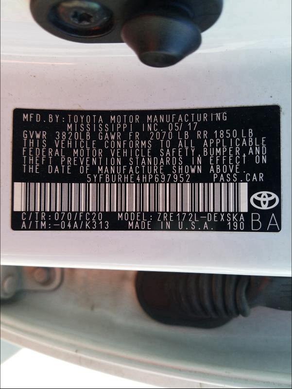 2017 TOYOTA COROLLA L 5YFBURHE4HP697952