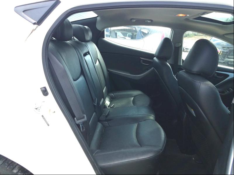 2013 HYUNDAI ELANTRA 5NPDH4AE2DH337211