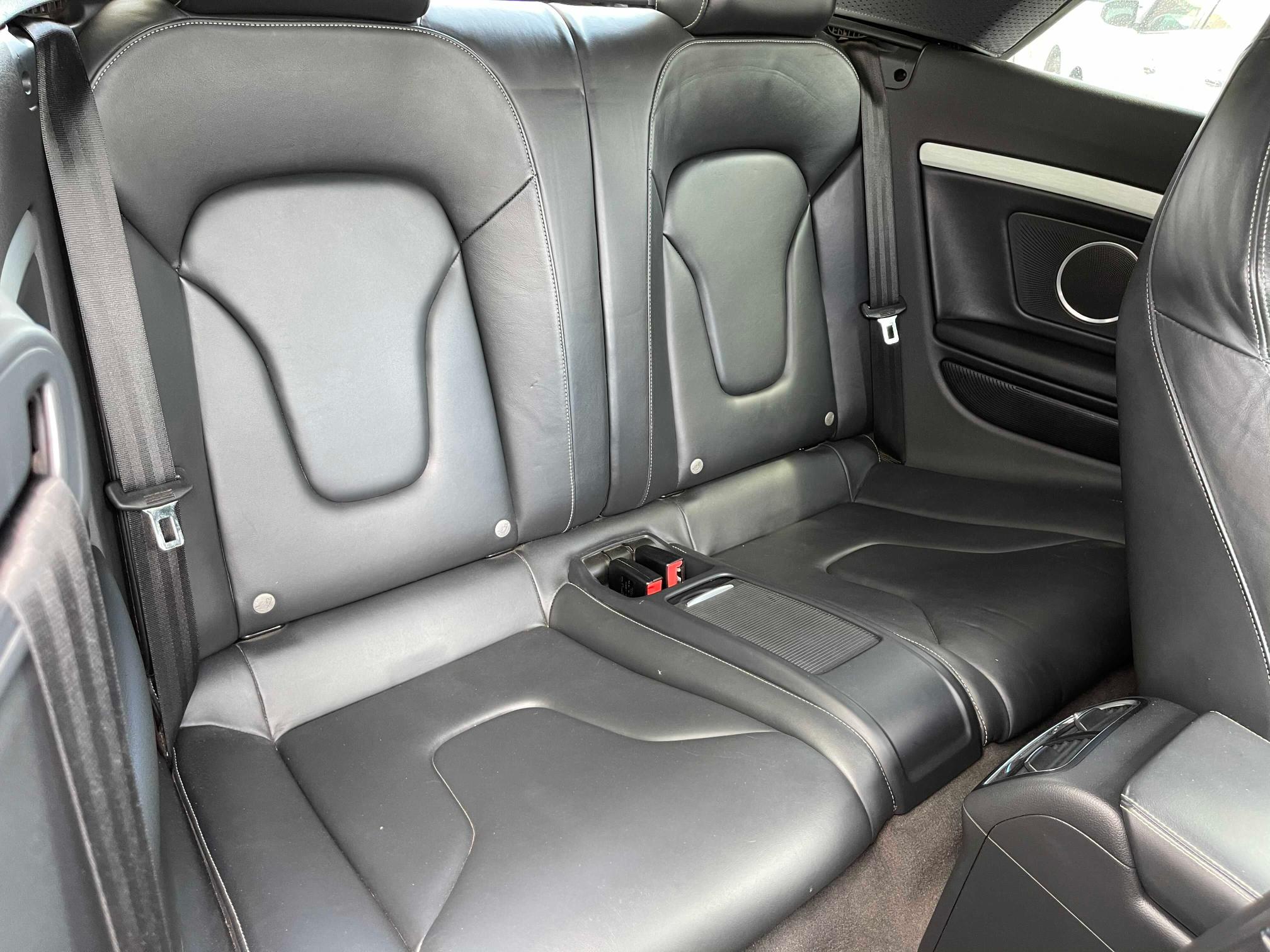 2010 AUDI S5 PRESTIG WAUVGAFHXAN019192