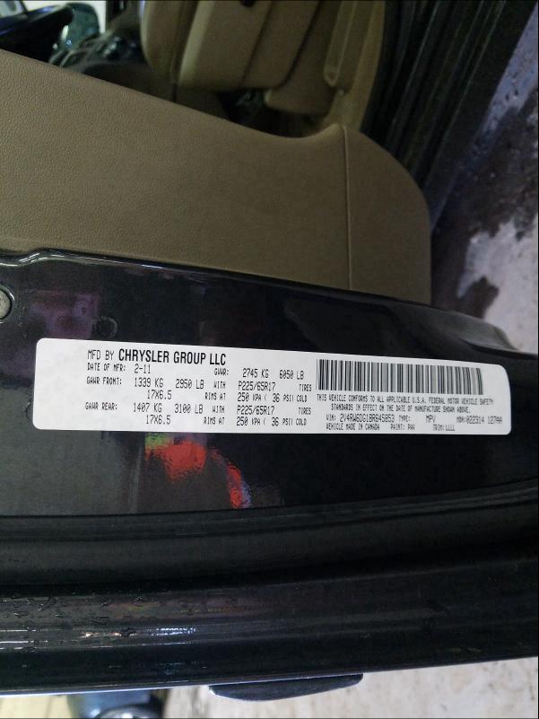 2011 VOLKSWAGEN ROUTAN 2V4RW6DG1BR645853