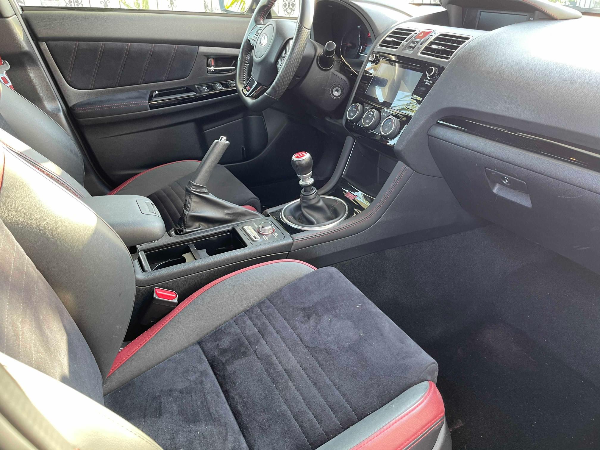 2019 SUBARU WRX STI JF1VA2R67K9824667