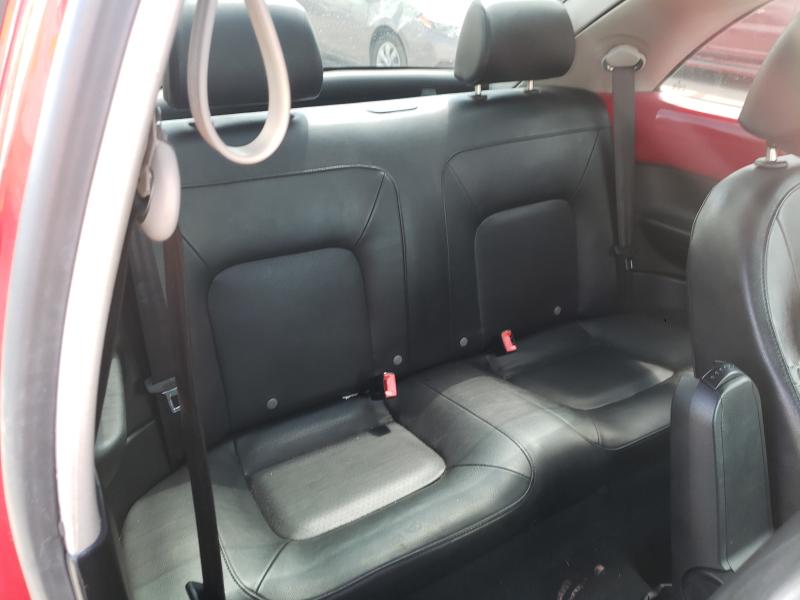 2010 VOLKSWAGEN NEW BEETLE 3VWPG3AG7AM016201