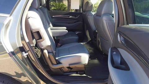 2018 BUICK ENCLAVE PR 5GAERCKW0JJ211050
