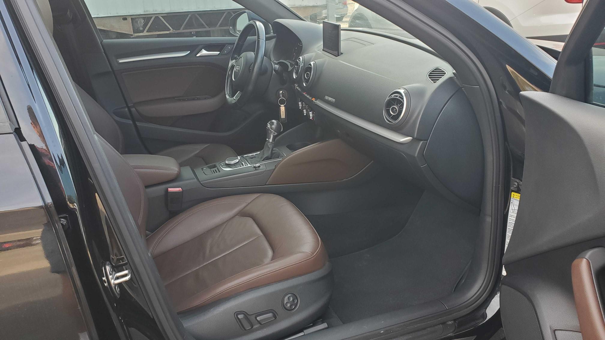 2015 AUDI A3 PREMIUM WAUBFGFF5F1068029