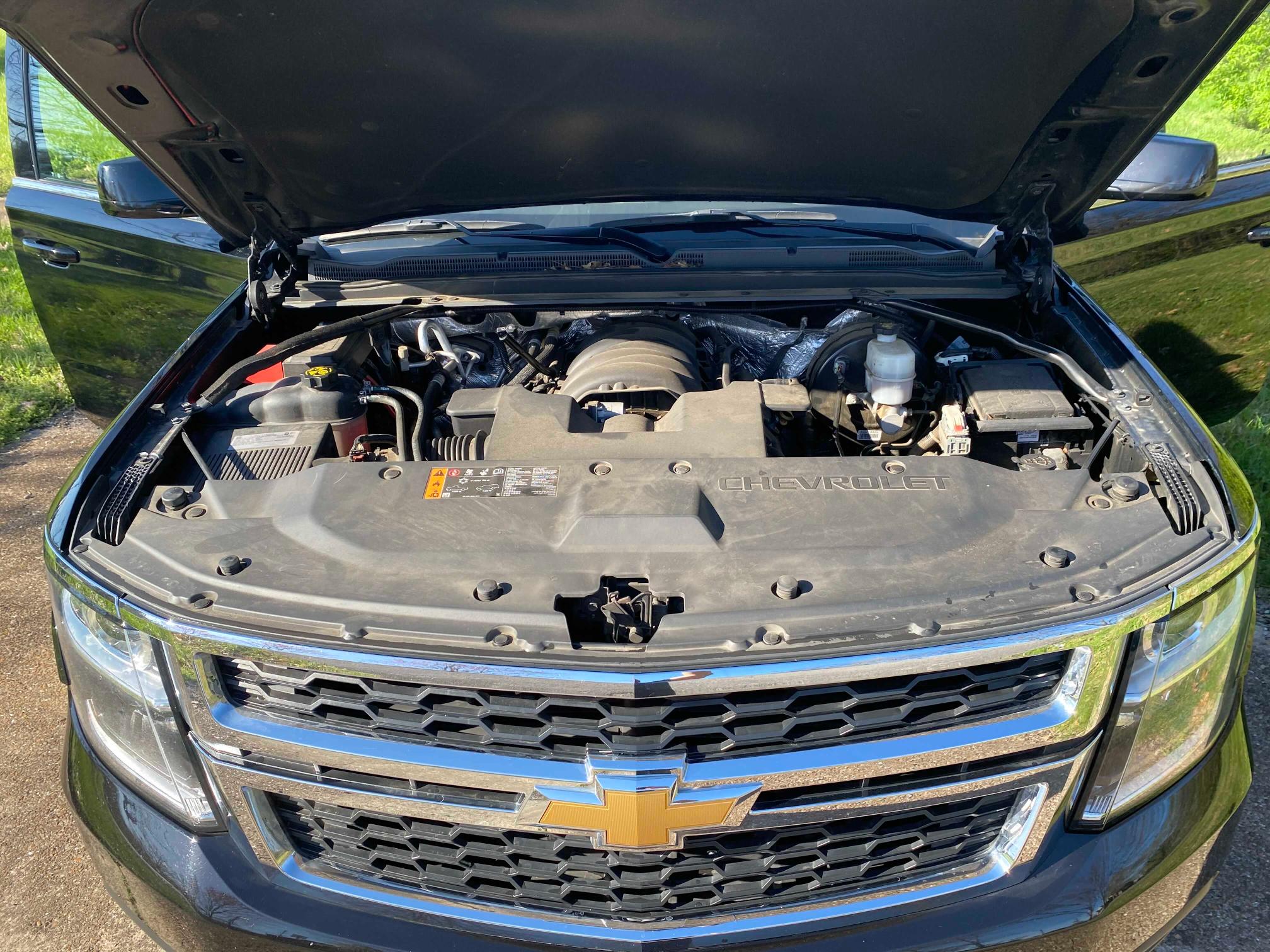 2018 CHEVROLET SUBURBAN C 1GNSCHKC6JR145182
