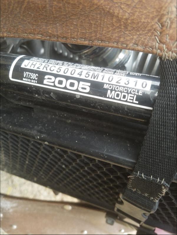 2005 HONDA VT750 C JH2RC50045M102310