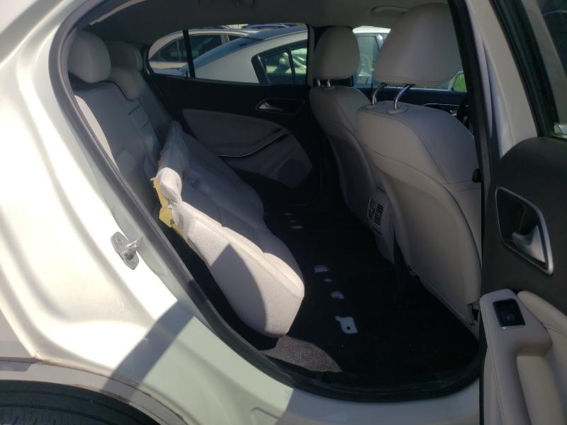 2015 MERCEDES-BENZ 250 WDCTG4GB9FJ083481