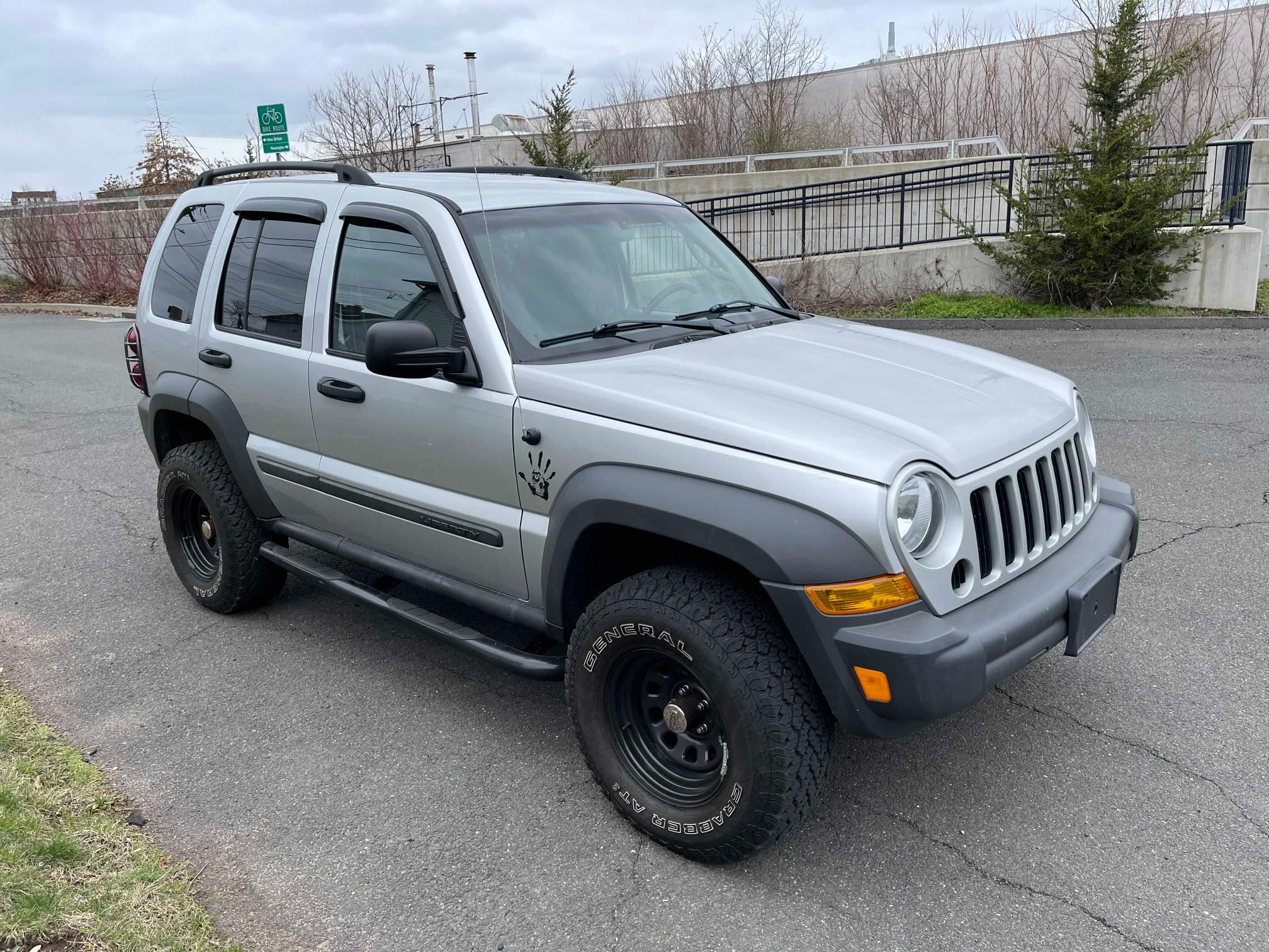 Jeep liberty 3.7. Jeep Liberty 2006. Джип Либерти 3.7. Jeep Liberty SP 2001 USA. 235 65 17 Джип Либерти.