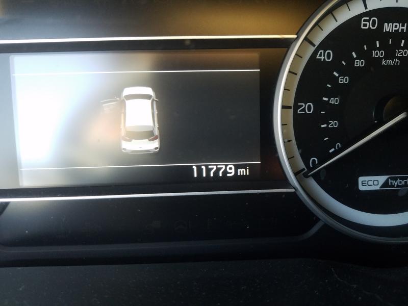 2020 KIA NIRO LX KNDCB3LC2L5372073