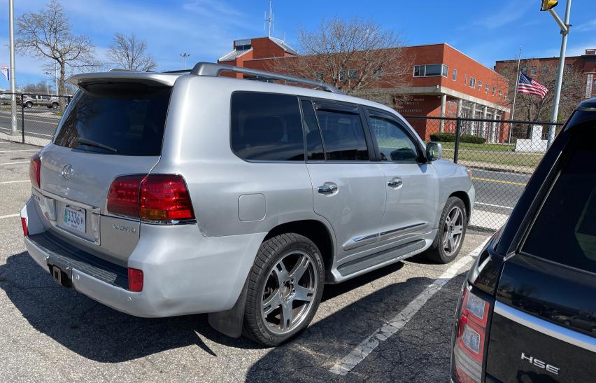 2010 LEXUS LX 570 JTJHY7AXXA4049617