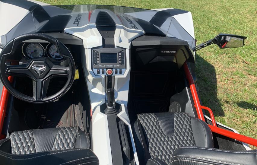 2016 POLARIS SLINGSHOT 57XAAPFA1G7114110