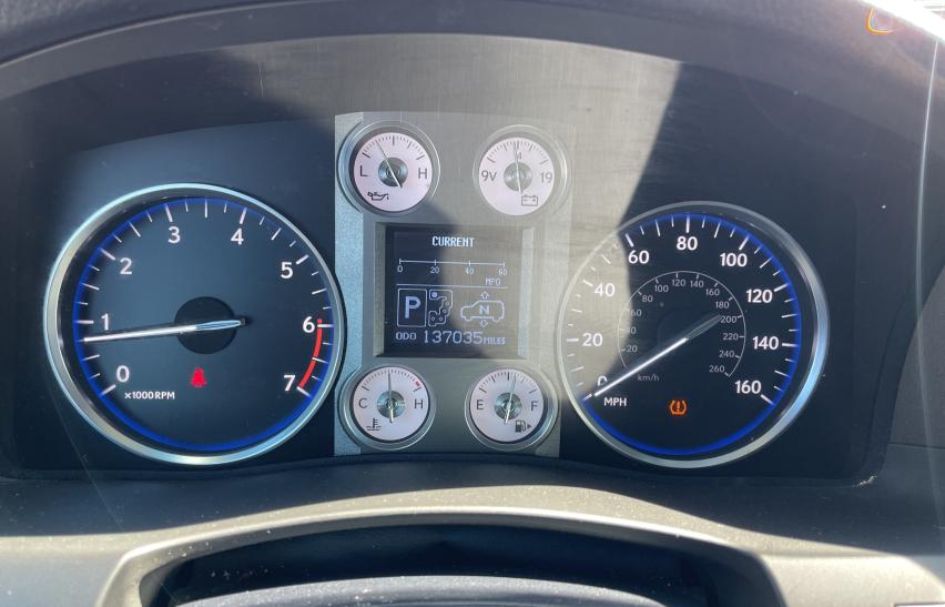2010 LEXUS LX 570 JTJHY7AXXA4049617