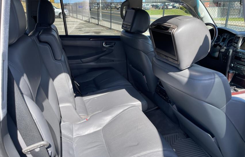 2010 LEXUS LX 570 JTJHY7AXXA4049617