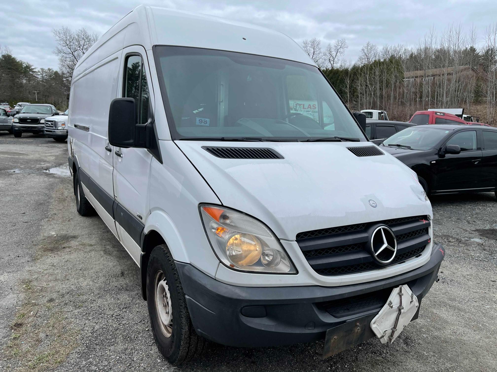 Mercedes Benz Sprinter 2012