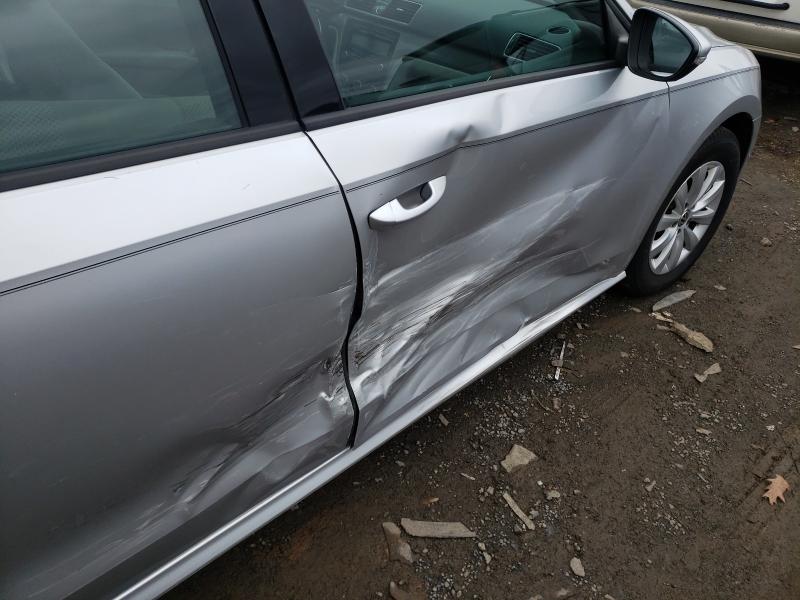 2012 VOLKSWAGEN PASSAT S 1VWAP7A34CC061790