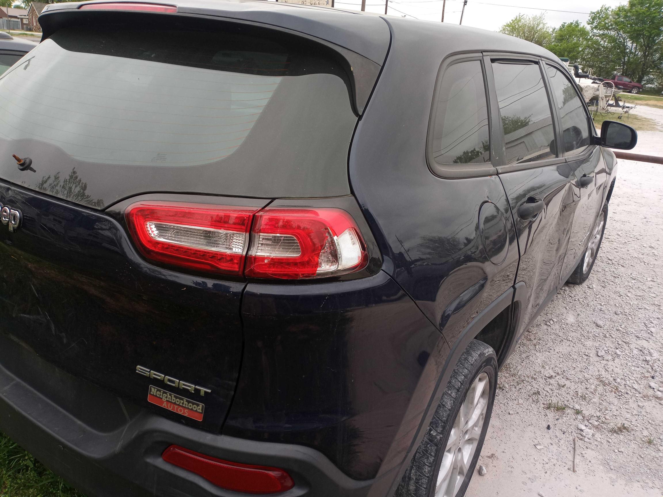 2014 JEEP CHEROKEE S 1C4PJMAB4EW233323