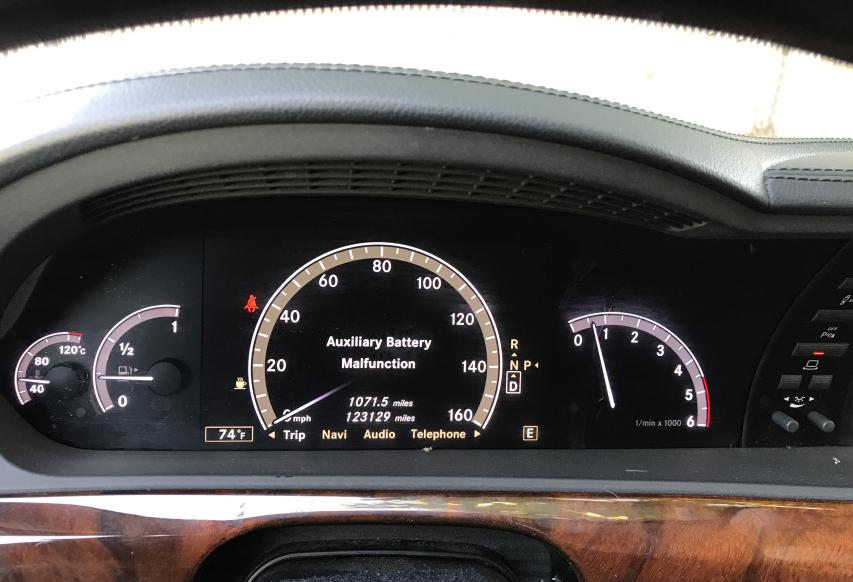 2013 MERCEDES-BENZ S 350 BLUE WDDNG8DB3DA535406