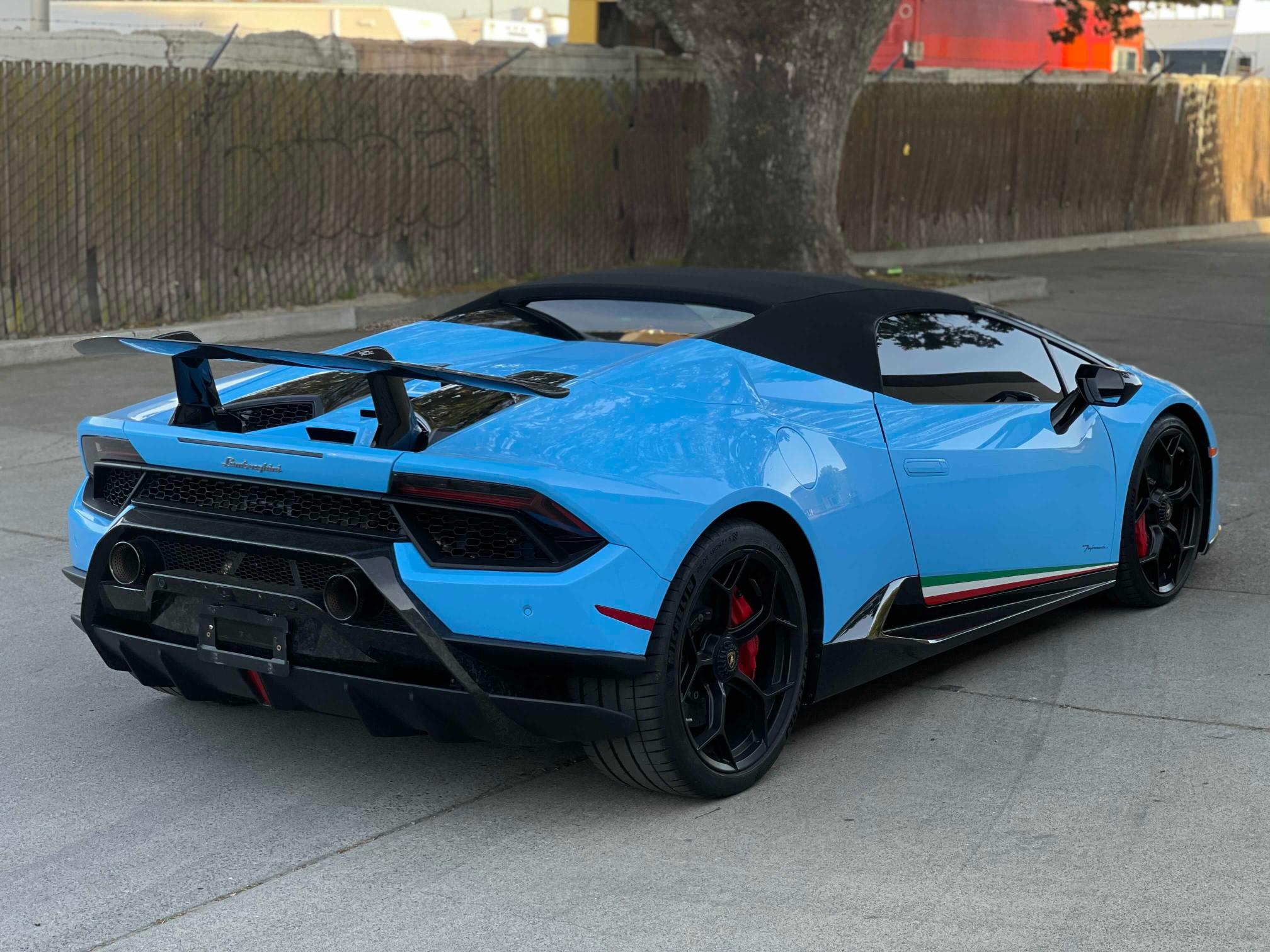 2018 LAMBORGHINI HURACAN PE ZHWUS4ZF8JLA11008