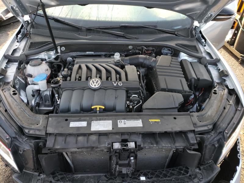 2018 VOLKSWAGEN PASSAT 1VWJM7A33JC049846