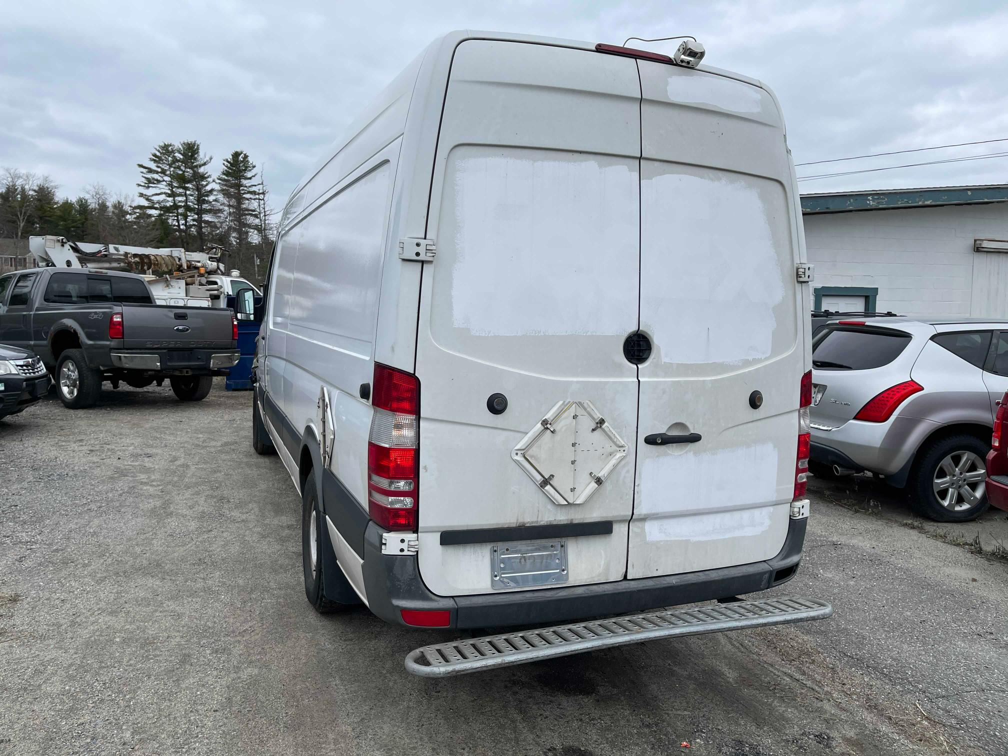 2012 MERCEDES-BENZ SPRINTER 2 WD3PE8CB9C5709197