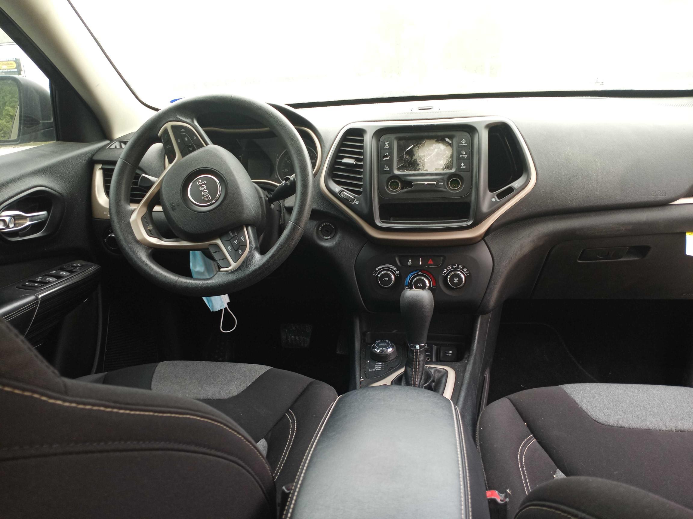 2014 JEEP CHEROKEE S 1C4PJMAB4EW233323