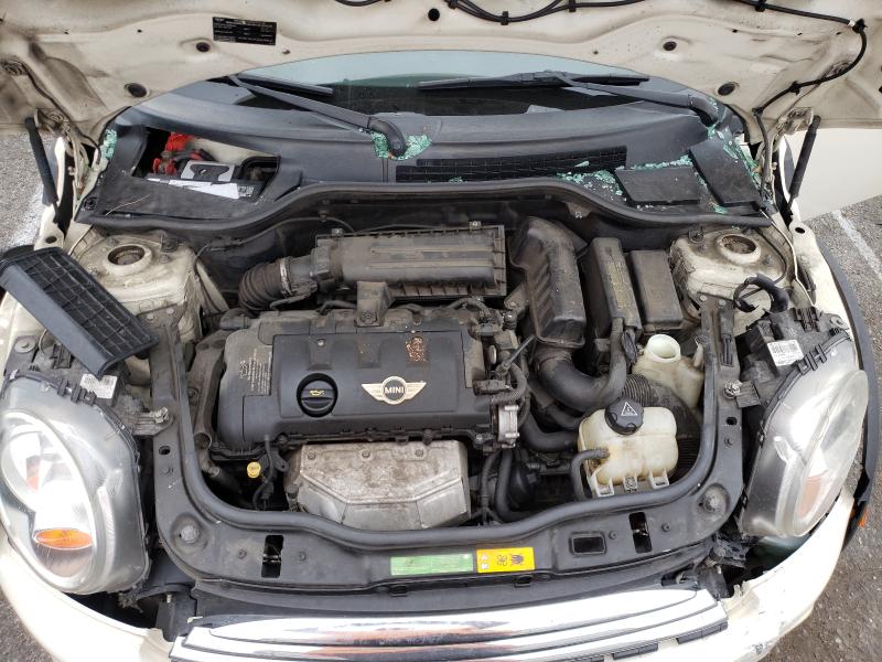 2011 MINI COOPER WMWSU3C57BT093068