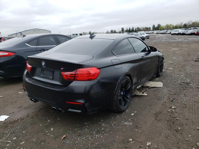 2016 BMW M4 WBS3R9C56GK338654