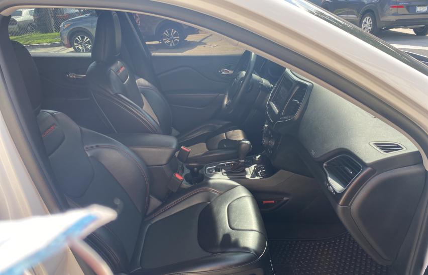 2019 JEEP CHEROKEE T 1C4PJMBX2KD363960