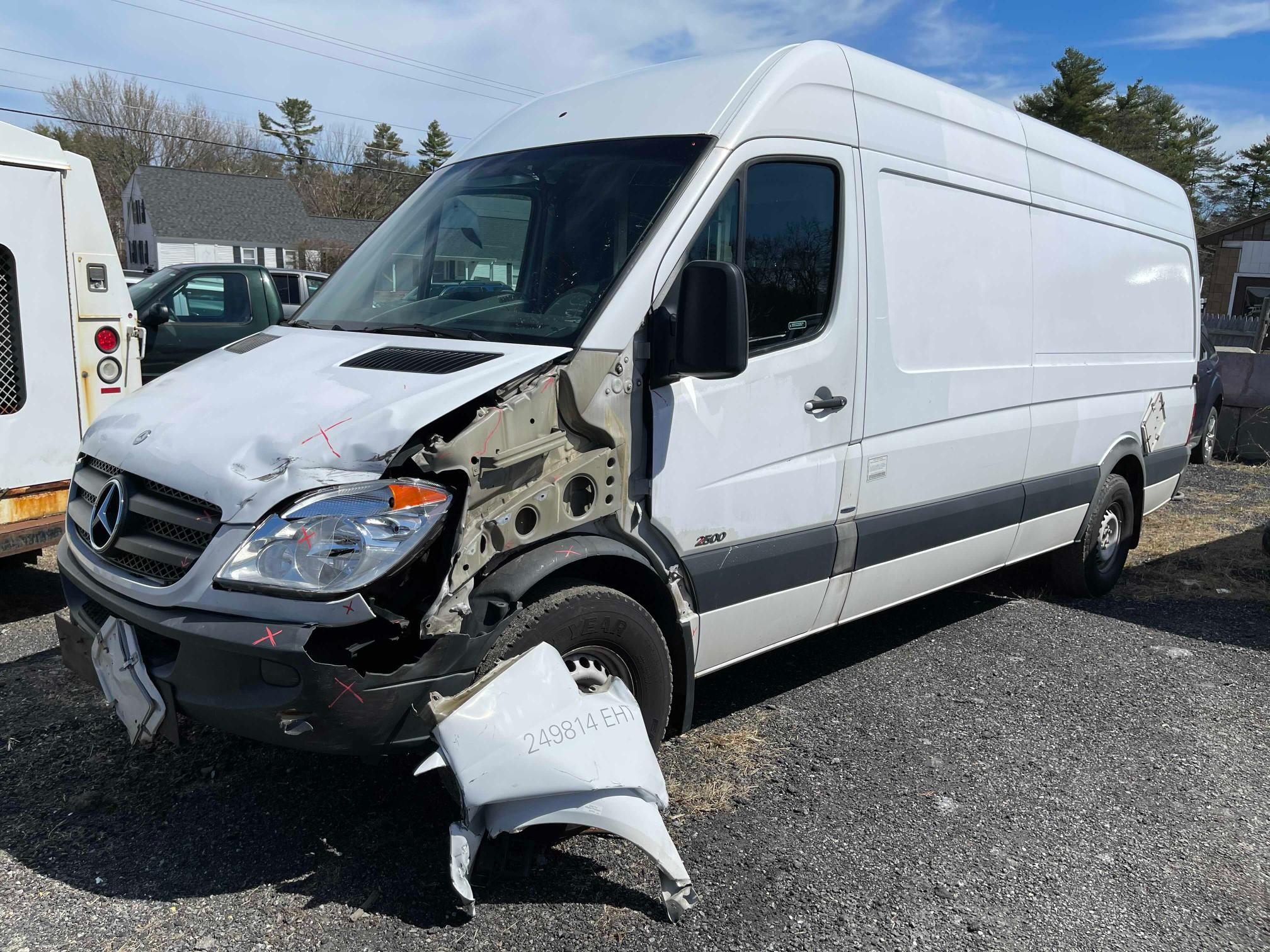 2012 MERCEDES-BENZ SPRINTER 2 WD3PE8CB9C5709197