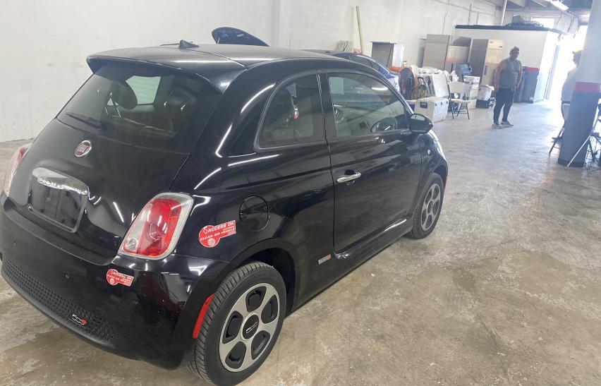 2017 FIAT 500 ELECTR 3C3CFFGE7HT546104