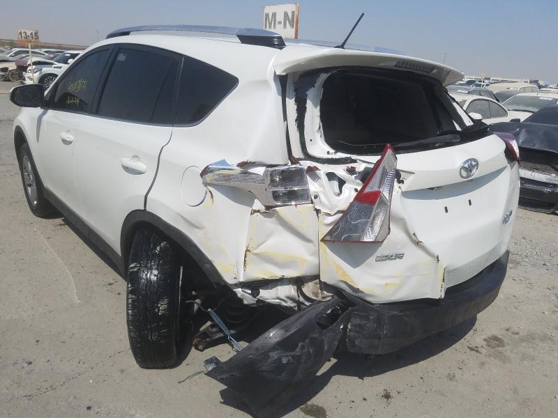 VIN: JTMBF9EV8FJ021407 Auction: COPART UAE Lot: 40683871 Location: DUBAI INDUSTRIAL CITY - DUBAI VIN: JTMBF9EV8FJ021407 TOYOTA RAV 4 2015 WHITE Photo 9