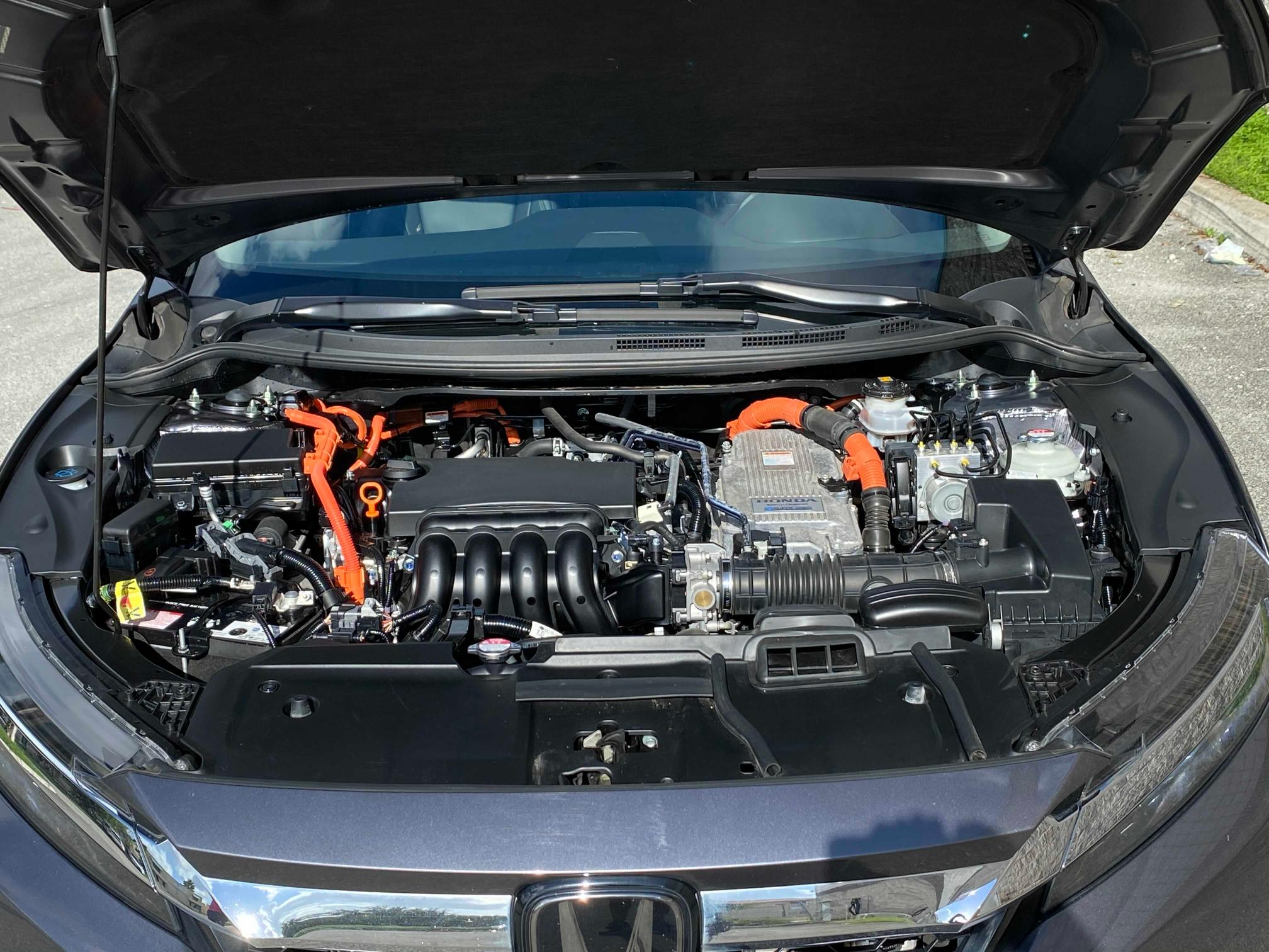 2018 HONDA CLARITY TO JHMZC5F36JC009605