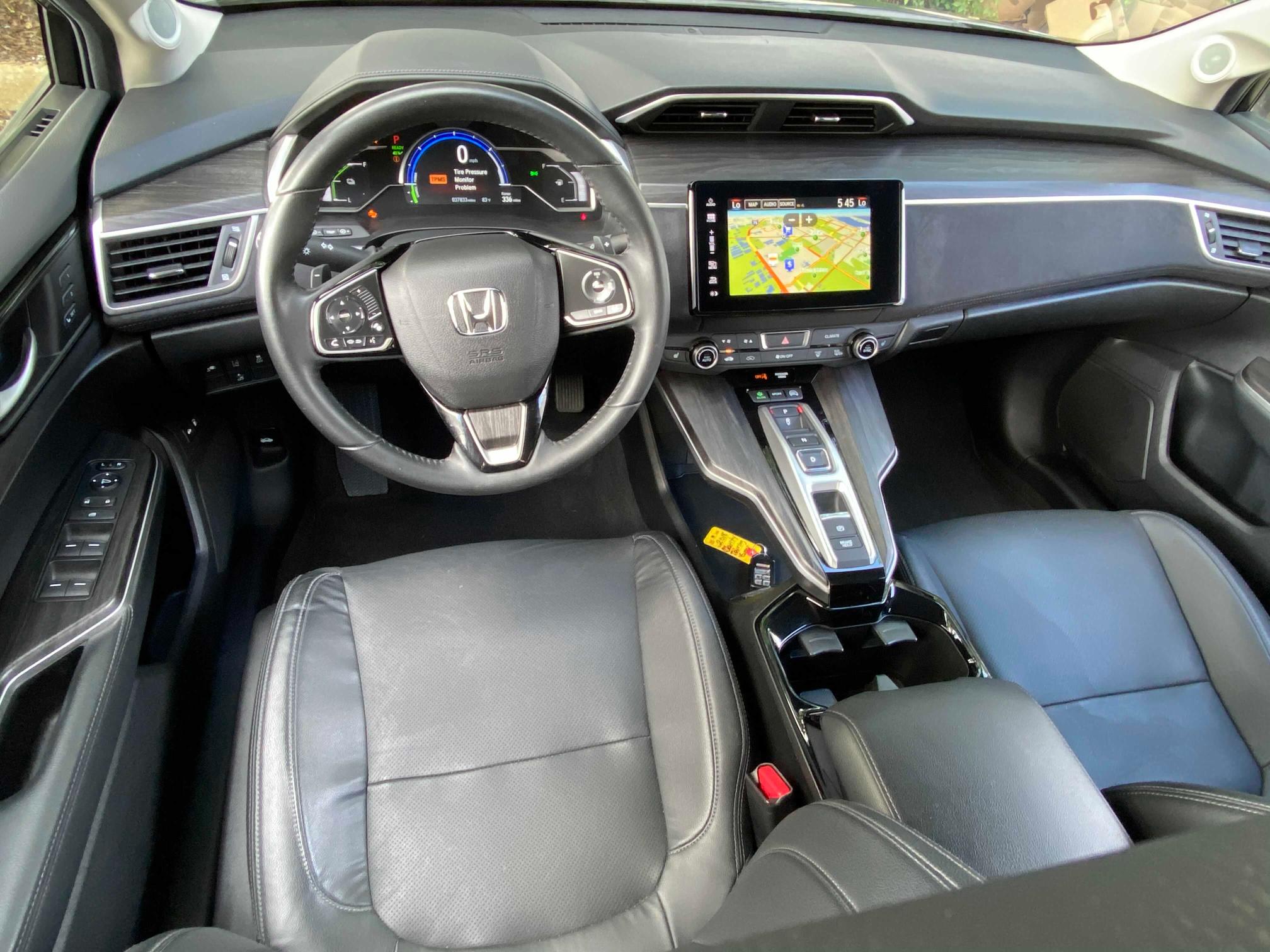 2018 HONDA CLARITY TO JHMZC5F36JC009605