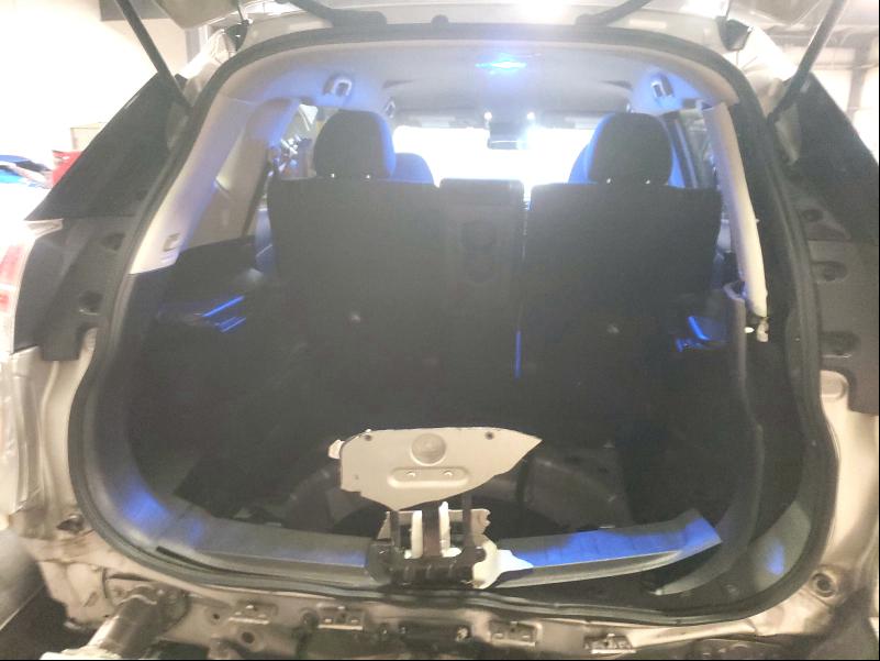 2016 NISSAN ROGUE S KNMAT2MVXGP691827