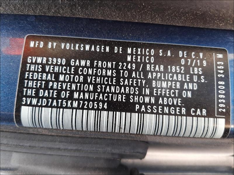 2019 VOLKSWAGEN BEETLE SE 3VWJD7AT5KM720594