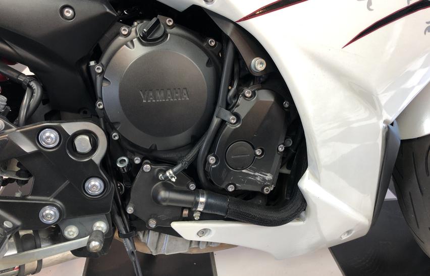 2009 YAMAHA FZ6 R JYARJ18Y19A000550