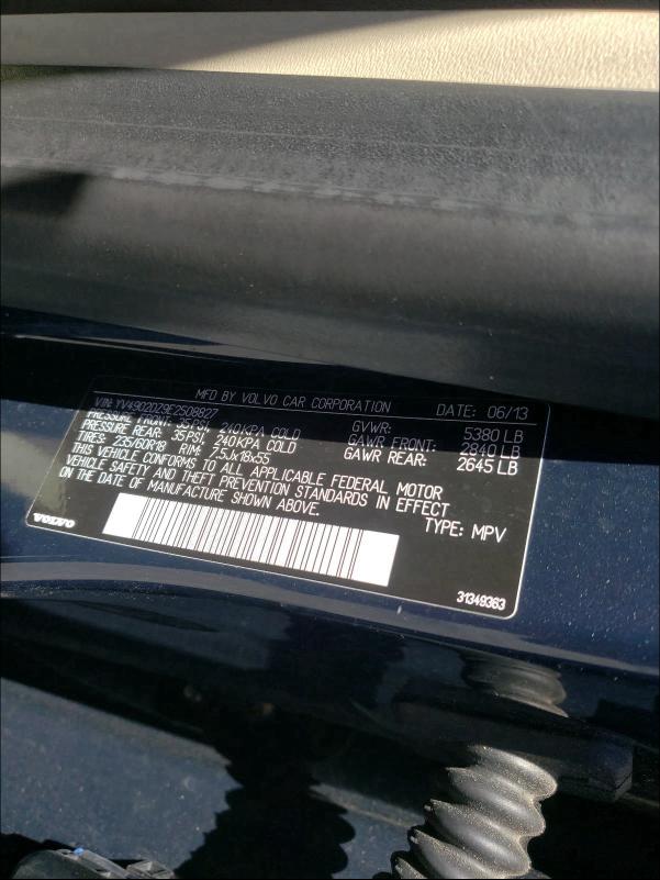 2014 VOLVO XC60 T6 YV4902DZ9E2508827