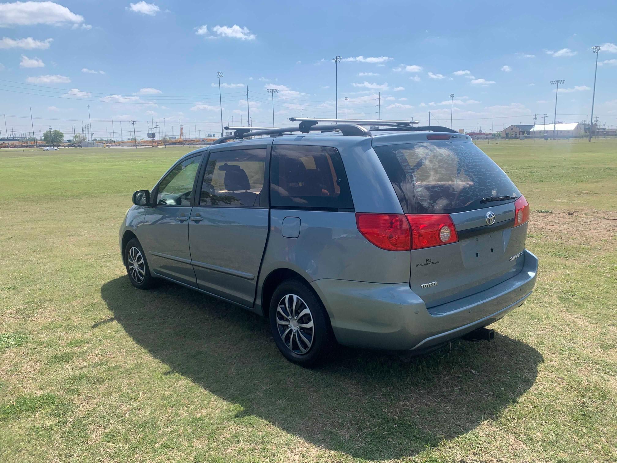 2010 TOYOTA SIENNA CE 5TDKK4CC1AS324637
