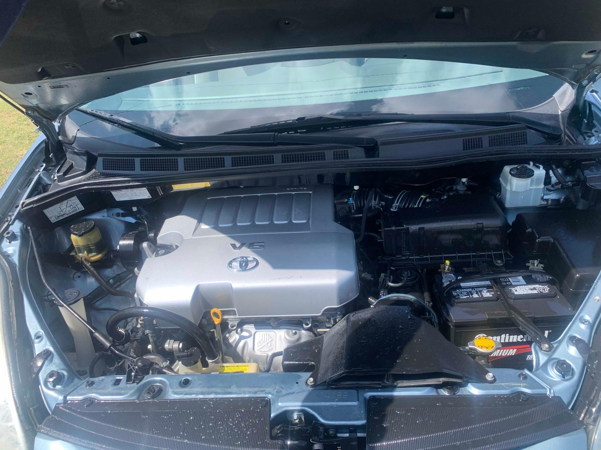 2010 TOYOTA SIENNA CE 5TDKK4CC1AS324637