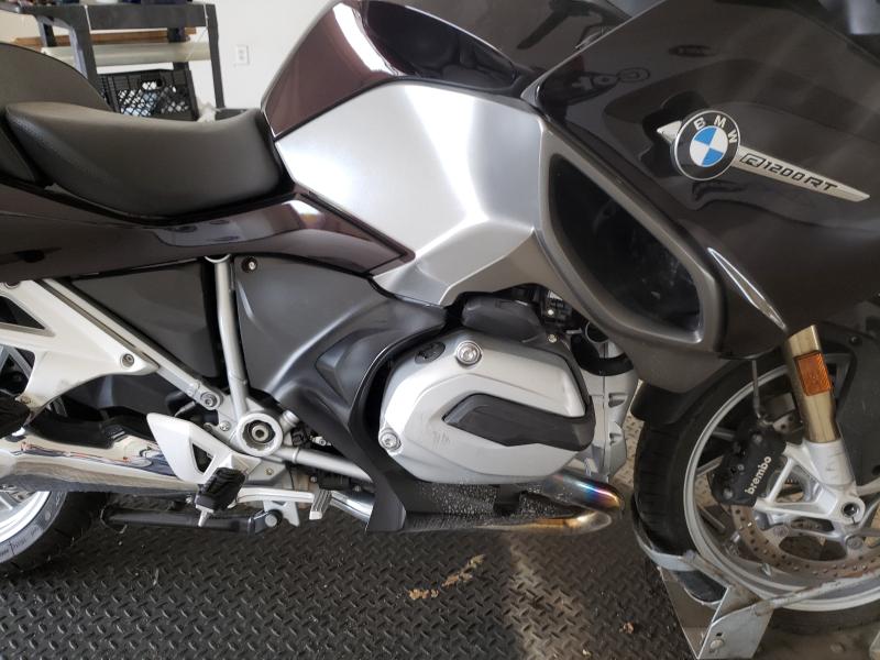 2015 BMW R1200 RT WB10A1305FZ191639