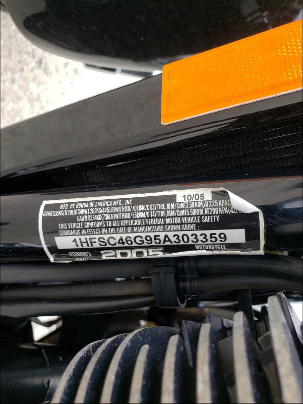 2005 HONDA VTX1800 F3 1HFSC46G95A303359