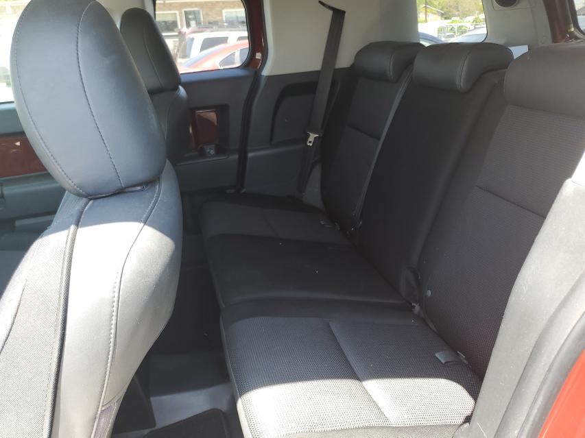 2010 TOYOTA FJ CRUISER JTEBU4BF5AK092651